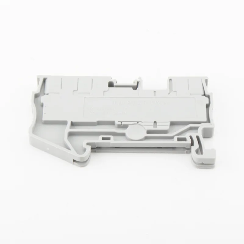 PT4 TWIN-syöttö Din-kiskon päätelohkon kautta